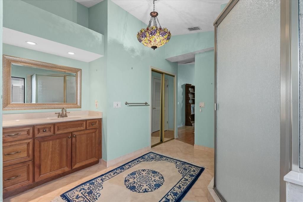 For Sale: $675,000 (4 beds, 2 baths, 2930 Square Feet)