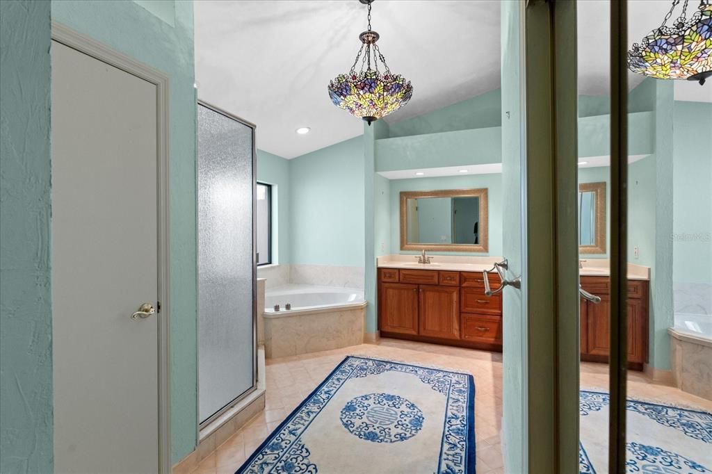 For Sale: $675,000 (4 beds, 2 baths, 2930 Square Feet)