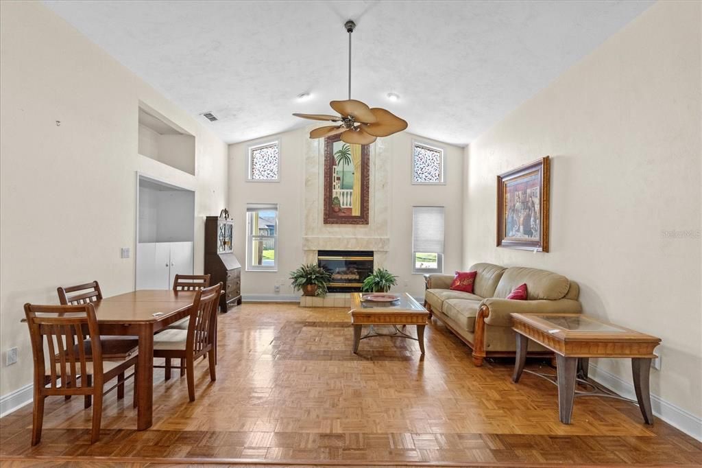 For Sale: $675,000 (4 beds, 2 baths, 2930 Square Feet)