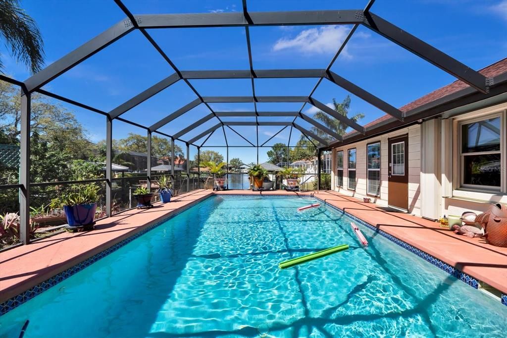 For Sale: $675,000 (4 beds, 2 baths, 2930 Square Feet)