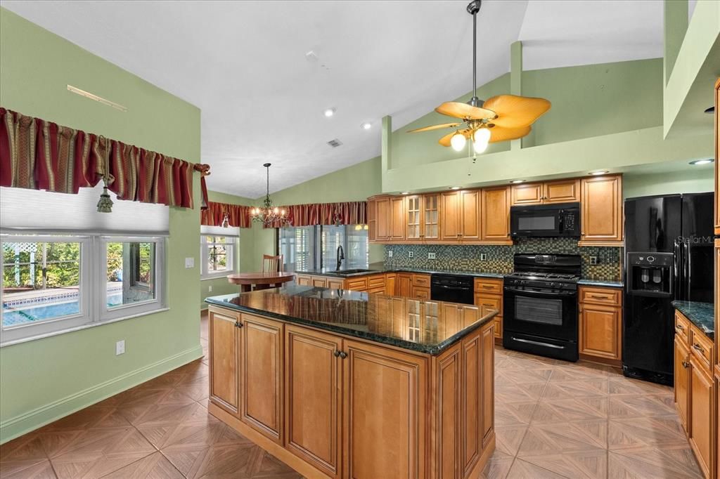 For Sale: $675,000 (4 beds, 2 baths, 2930 Square Feet)