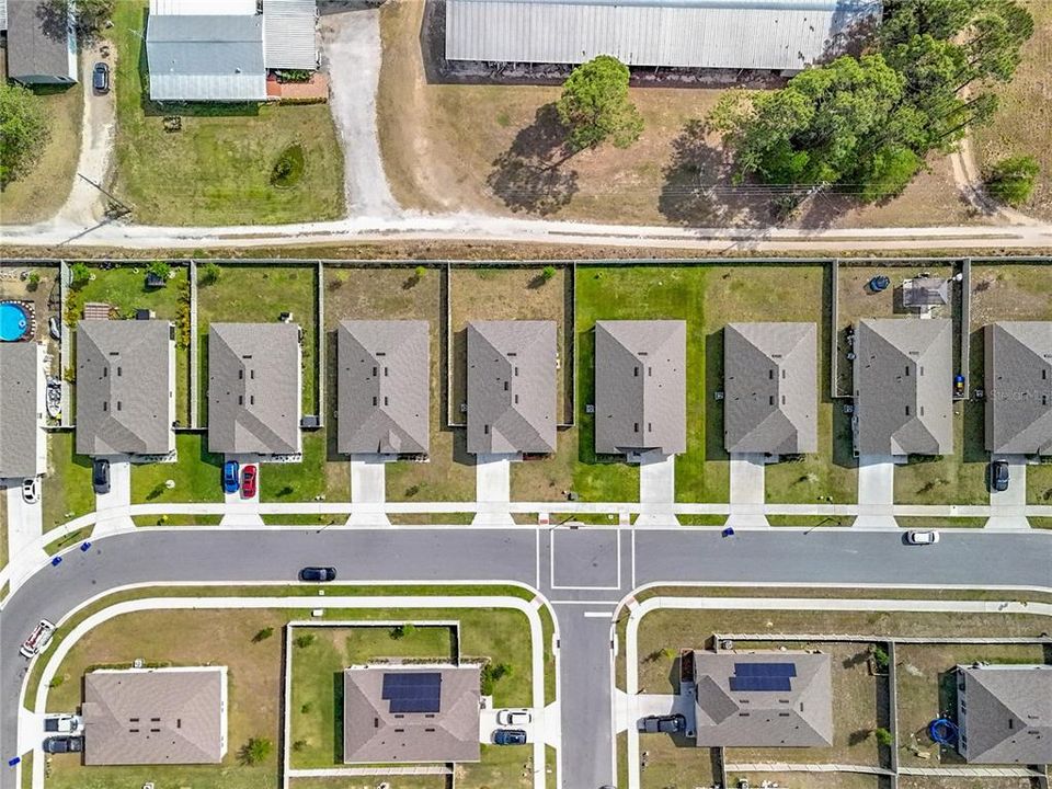 Под контрактом: $310,000 (4 спален, 2 ванн, 1867 Квадратных фут)