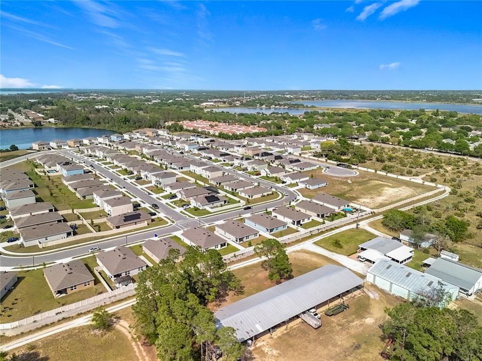 Под контрактом: $310,000 (4 спален, 2 ванн, 1867 Квадратных фут)