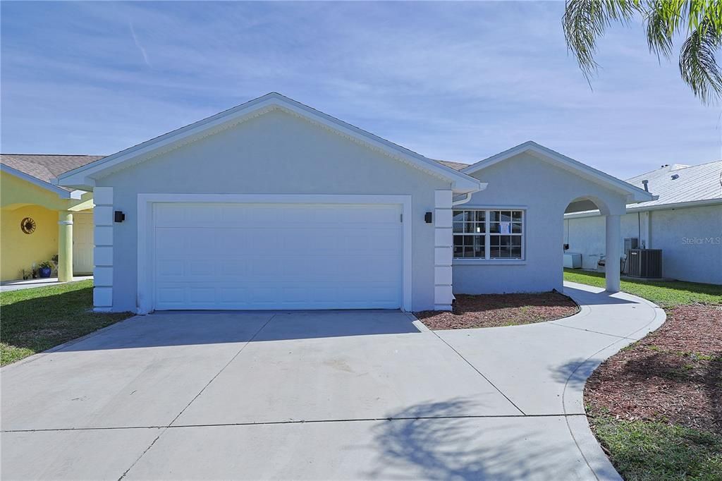 Recently Sold: $265,000 (3 beds, 2 baths, 1721 Square Feet)