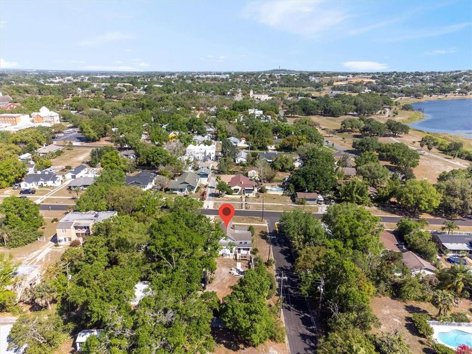 Под контрактом: $279,900 (3 спален, 2 ванн, 1819 Квадратных фут)