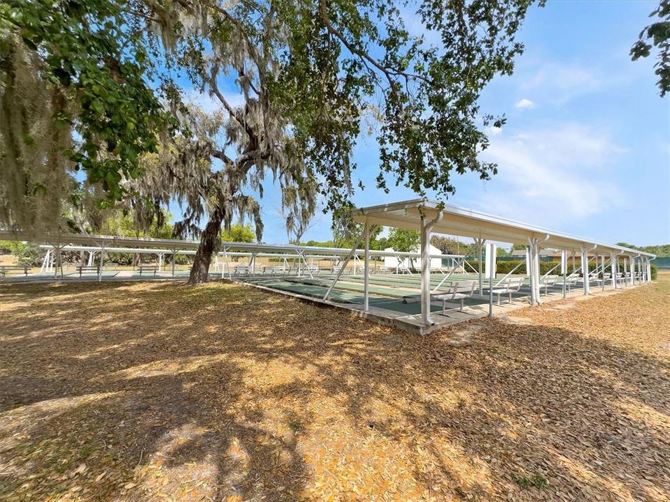 Под контрактом: $279,900 (3 спален, 2 ванн, 1819 Квадратных фут)