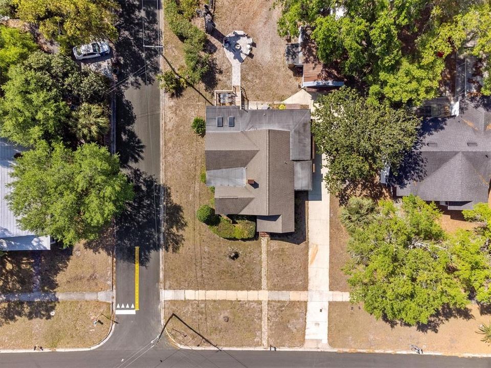 Под контрактом: $279,900 (3 спален, 2 ванн, 1819 Квадратных фут)