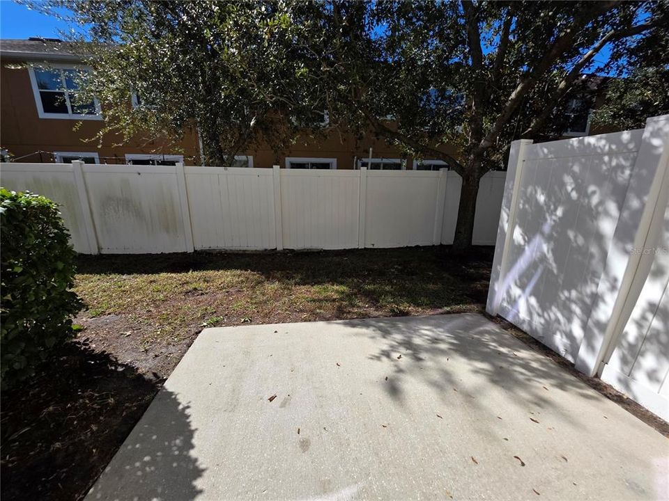 На продажу: $365,000 (3 спален, 2 ванн, 1762 Квадратных фут)