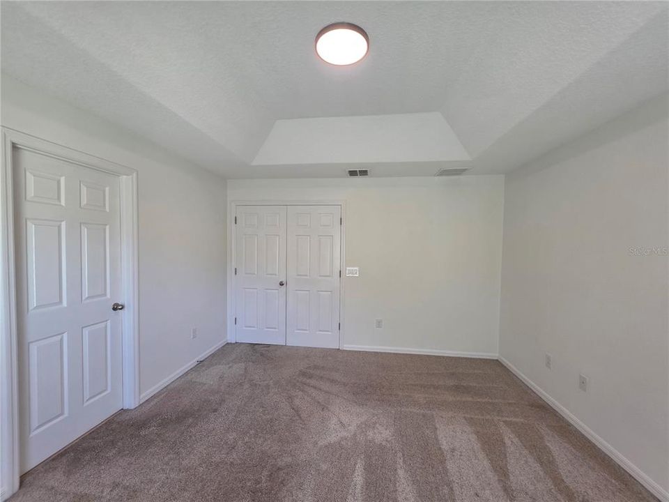 На продажу: $365,000 (3 спален, 2 ванн, 1762 Квадратных фут)