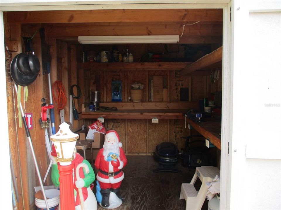 Active With Contract: $65,000 (2 beds, 1 baths, 768 Square Feet)