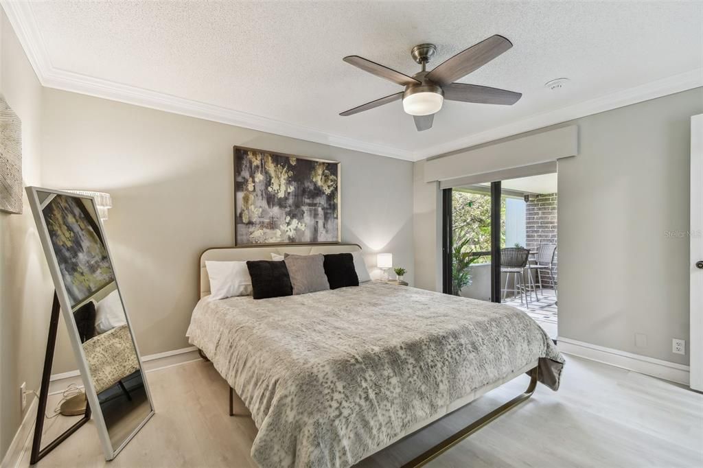 На продажу: $254,000 (1 спален, 1 ванн, 825 Квадратных фут)