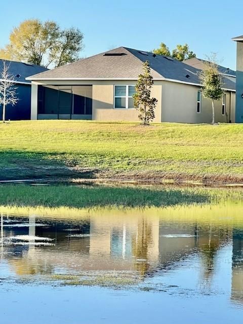 For Rent: $1,950 (3 beds, 2 baths, 1504 Square Feet)