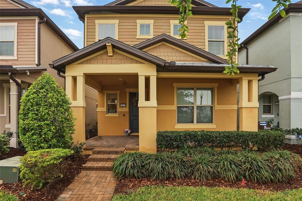 最近售出: $549,000 (4 贝兹, 3 浴室, 2088 平方英尺)