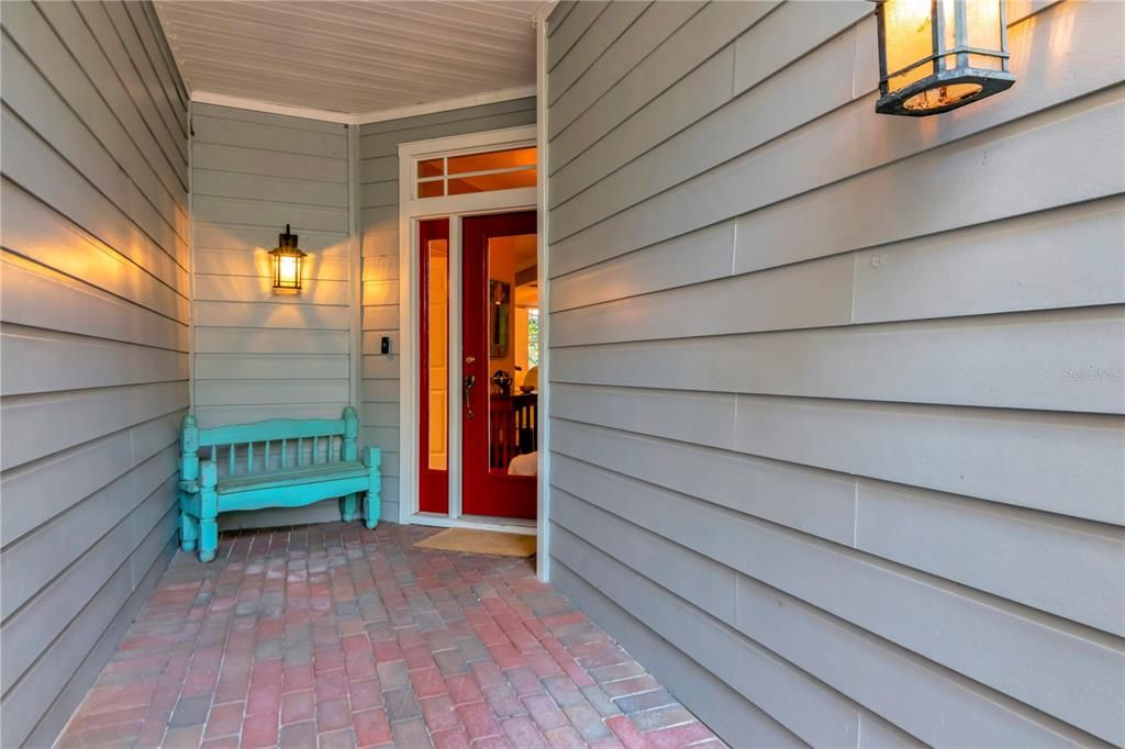 For Sale: $595,000 (3 beds, 2 baths, 2348 Square Feet)