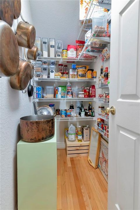 For Sale: $595,000 (3 beds, 2 baths, 2348 Square Feet)