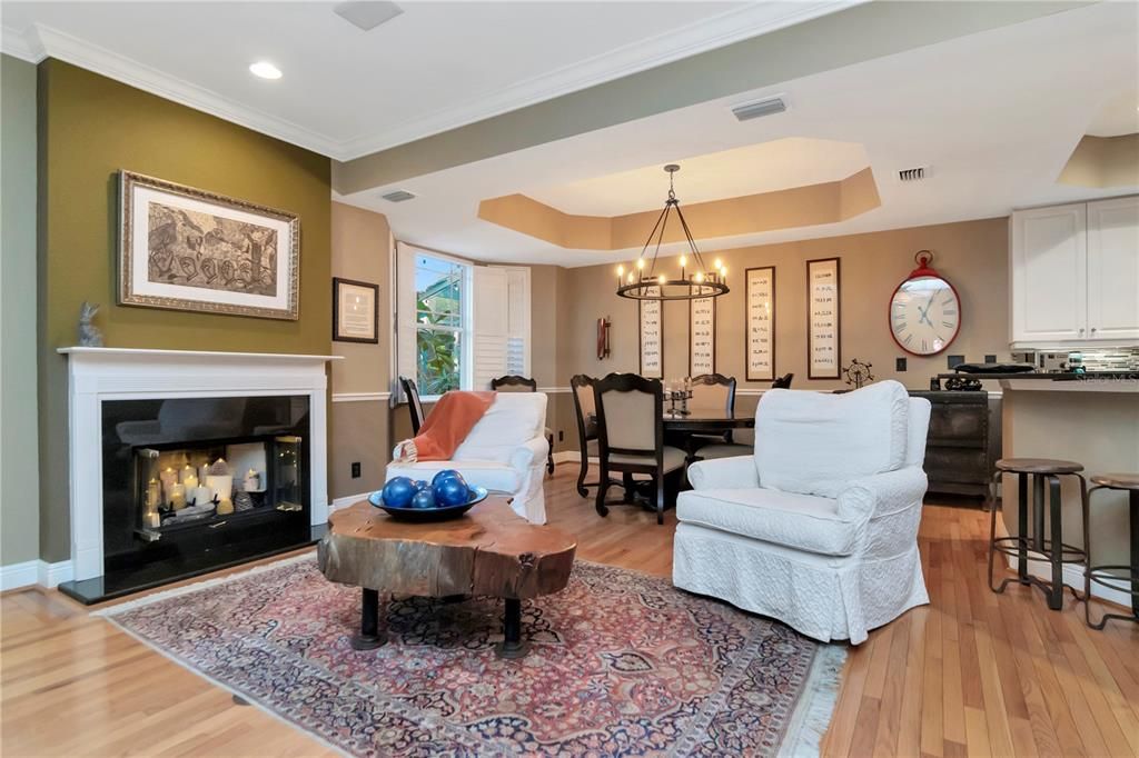 For Sale: $595,000 (3 beds, 2 baths, 2348 Square Feet)