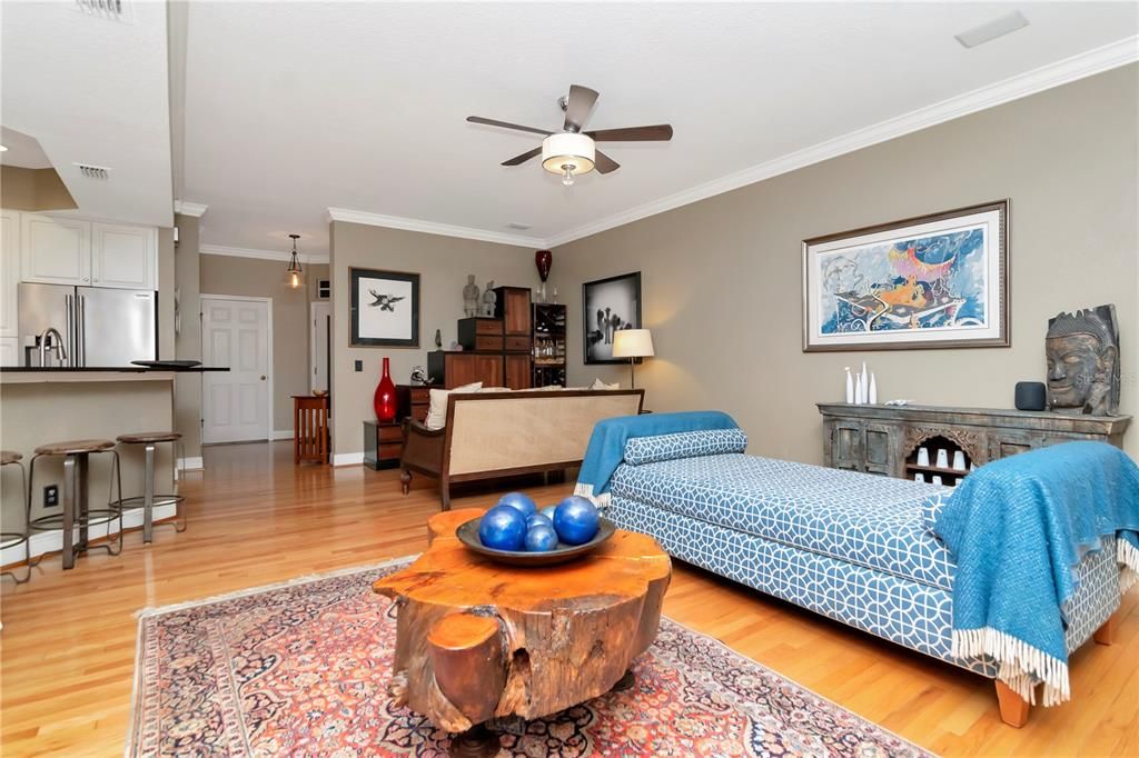 For Sale: $595,000 (3 beds, 2 baths, 2348 Square Feet)