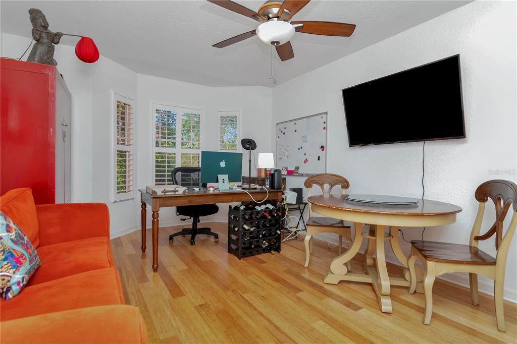 For Sale: $595,000 (3 beds, 2 baths, 2348 Square Feet)