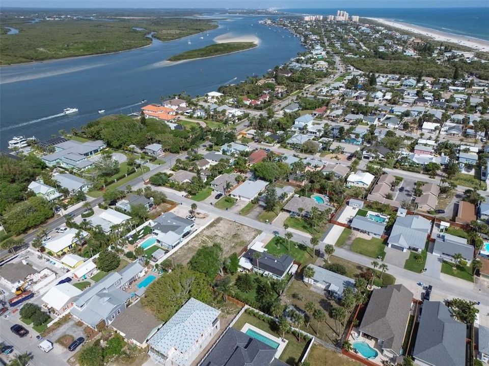 For Sale: $750,000 (0.23 acres)