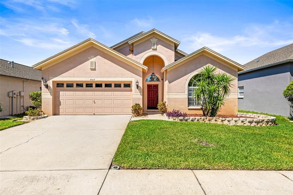 Recently Sold: $479,900 (4 beds, 2 baths, 2079 Square Feet)