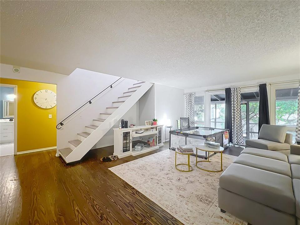 En Venta: $232,000 (3 camas, 2 baños, 1828 Pies cuadrados)