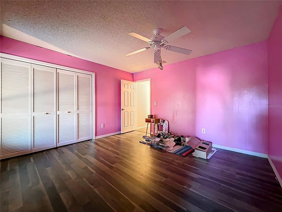 En Venta: $232,000 (3 camas, 2 baños, 1828 Pies cuadrados)