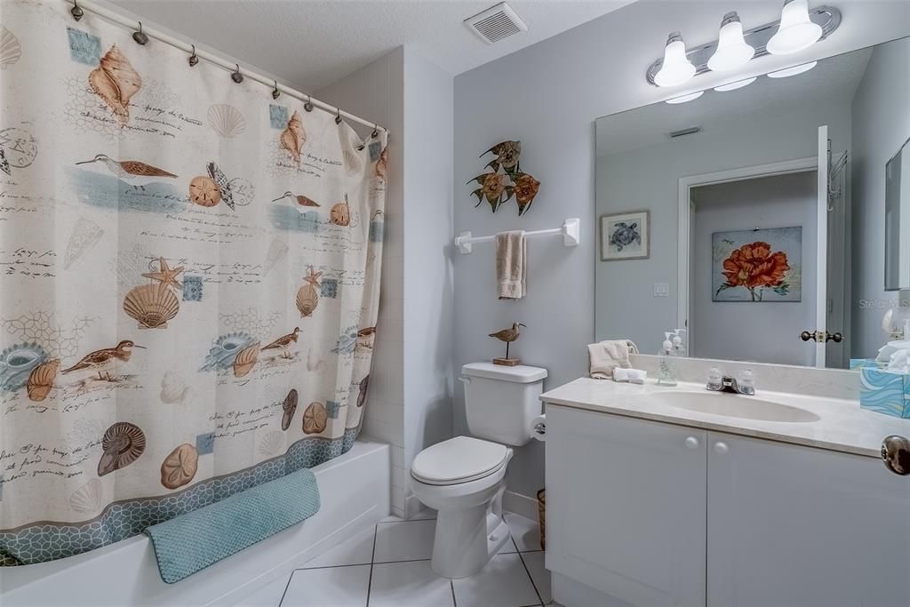 В аренду: $7,000 (2 спален, 2 ванн, 1190 Квадратных фут)