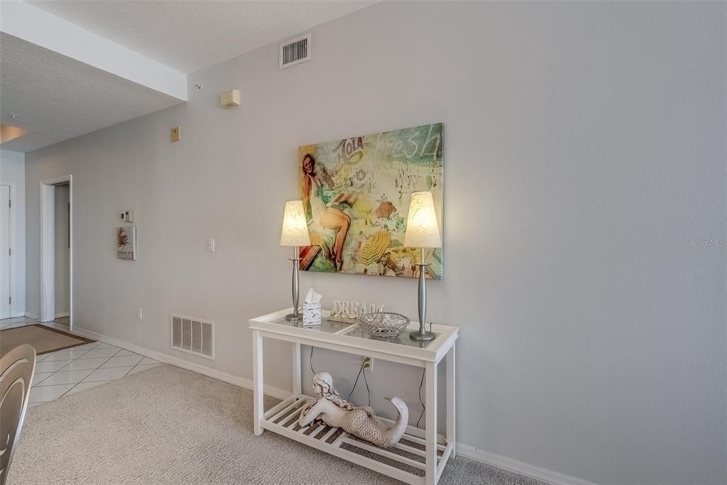 В аренду: $7,000 (2 спален, 2 ванн, 1190 Квадратных фут)