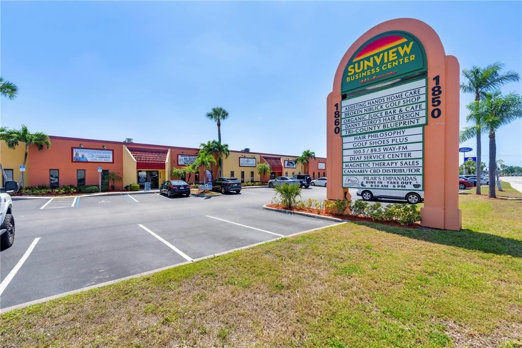 Недавно продано: $349,000 (0 спален, 0 ванн, 1833 Квадратных фут)