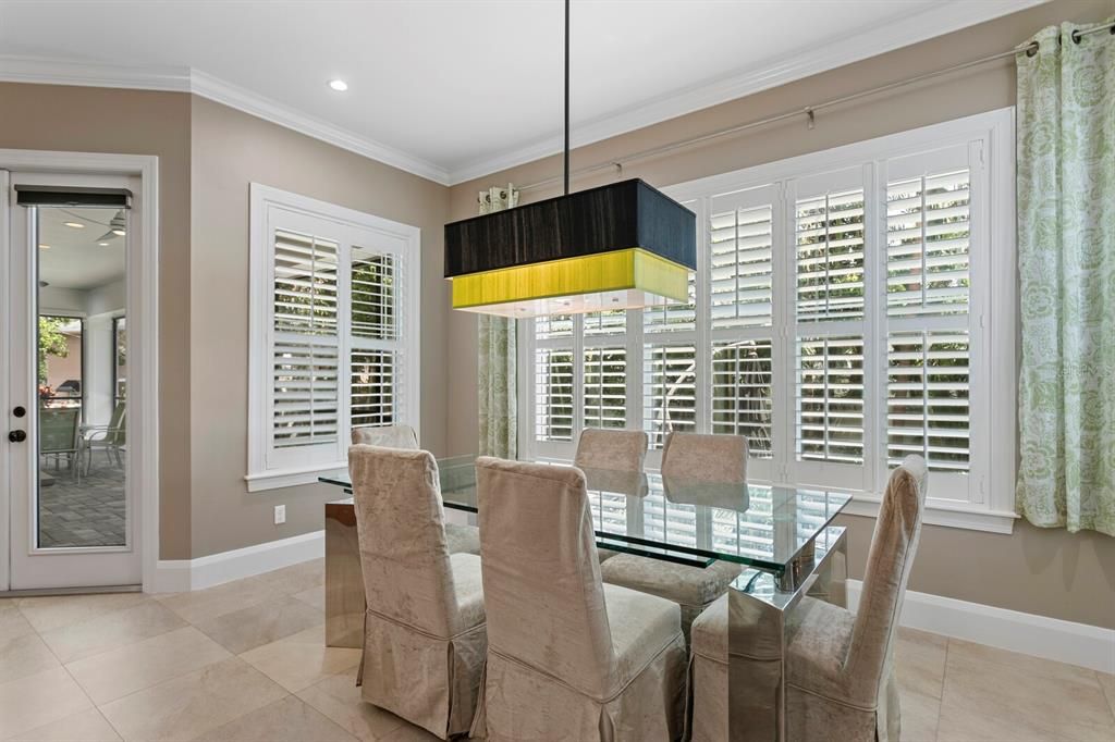 For Sale: $2,475,000 (5 beds, 4 baths, 3978 Square Feet)