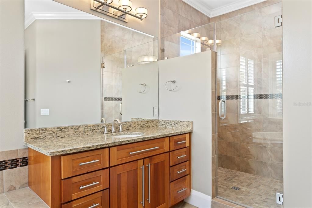 For Sale: $2,475,000 (5 beds, 4 baths, 3978 Square Feet)