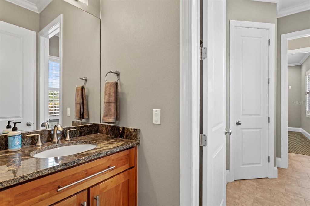 For Sale: $2,475,000 (5 beds, 4 baths, 3978 Square Feet)