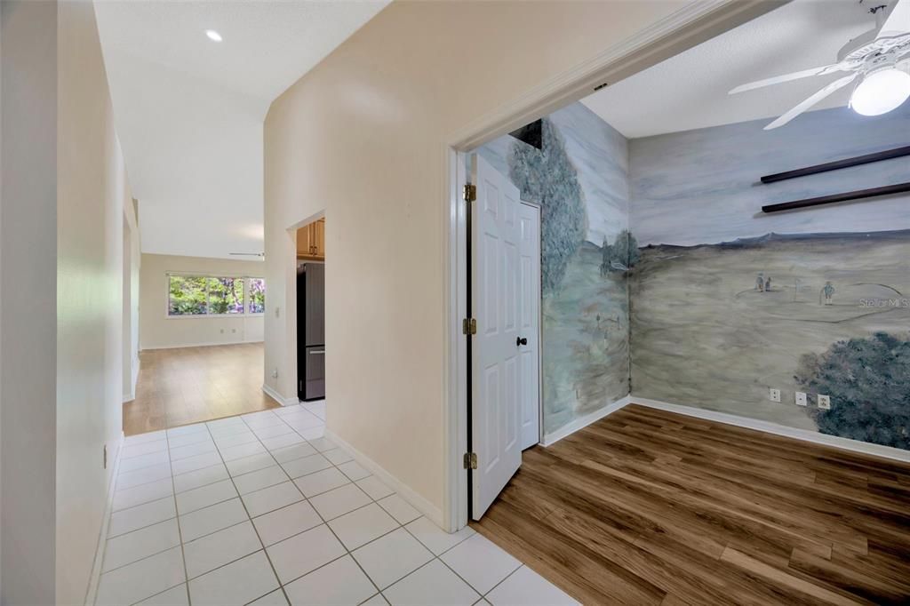 Под контрактом: $250,000 (3 спален, 2 ванн, 1520 Квадратных фут)