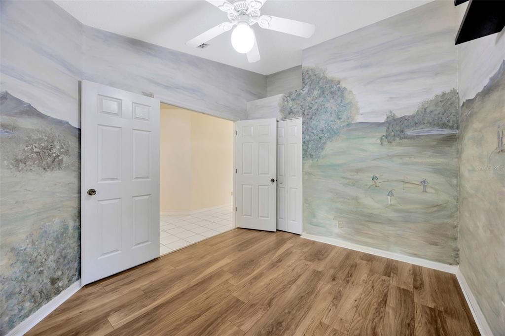 Под контрактом: $250,000 (3 спален, 2 ванн, 1520 Квадратных фут)