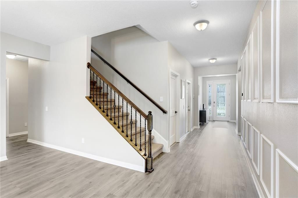 Activo con contrato: $550,000 (4 camas, 3 baños, 3118 Pies cuadrados)