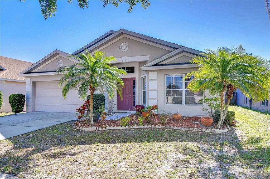 Discover your new oasis in this charming 3-bedroom, 2-bathroom beauty, perfectly nestled in a vibrant community