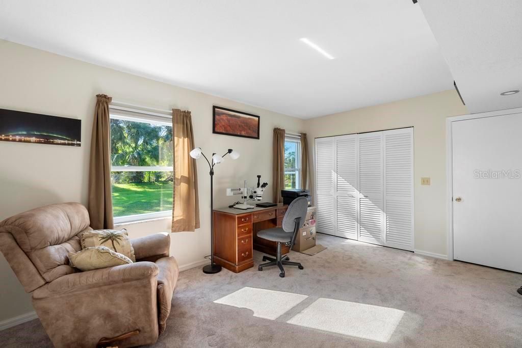 Recently Sold: $779,900 (3 beds, 2 baths, 2225 Square Feet)