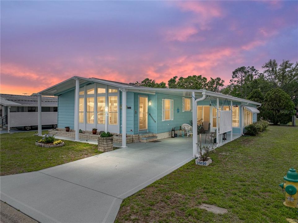 最近售出: $160,000 (2 贝兹, 2 浴室, 1212 平方英尺)