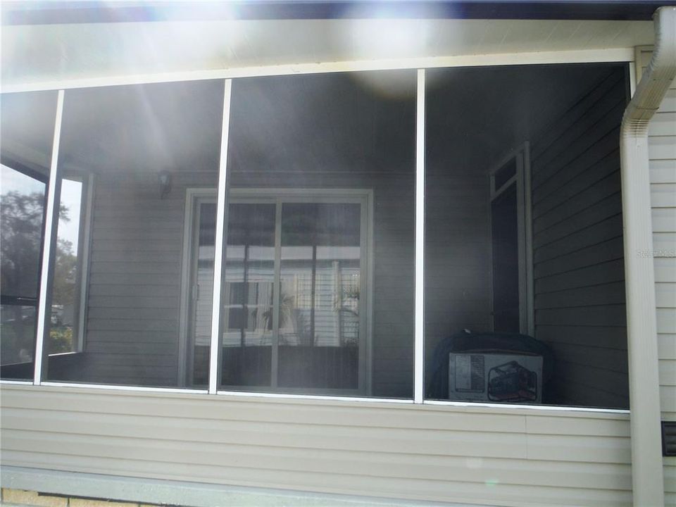 For Sale: $213,000 (2 beds, 2 baths, 1168 Square Feet)