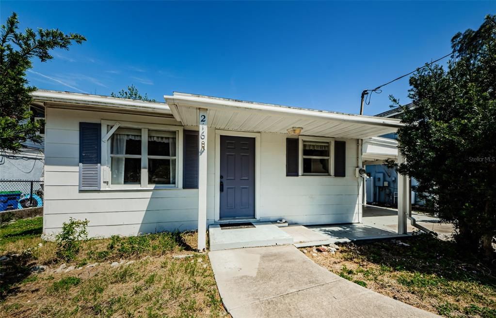 Recently Sold: $375,000 (2 beds, 1 baths, 576 Square Feet)