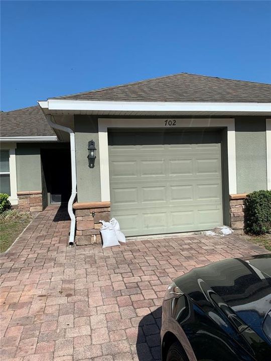 Recently Rented: $1,795 (2 beds, 2 baths, 1010 Square Feet)