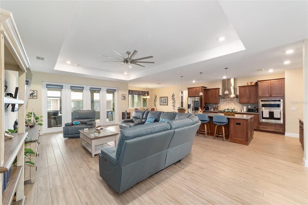 На продажу: $675,000 (3 спален, 3 ванн, 2893 Квадратных фут)