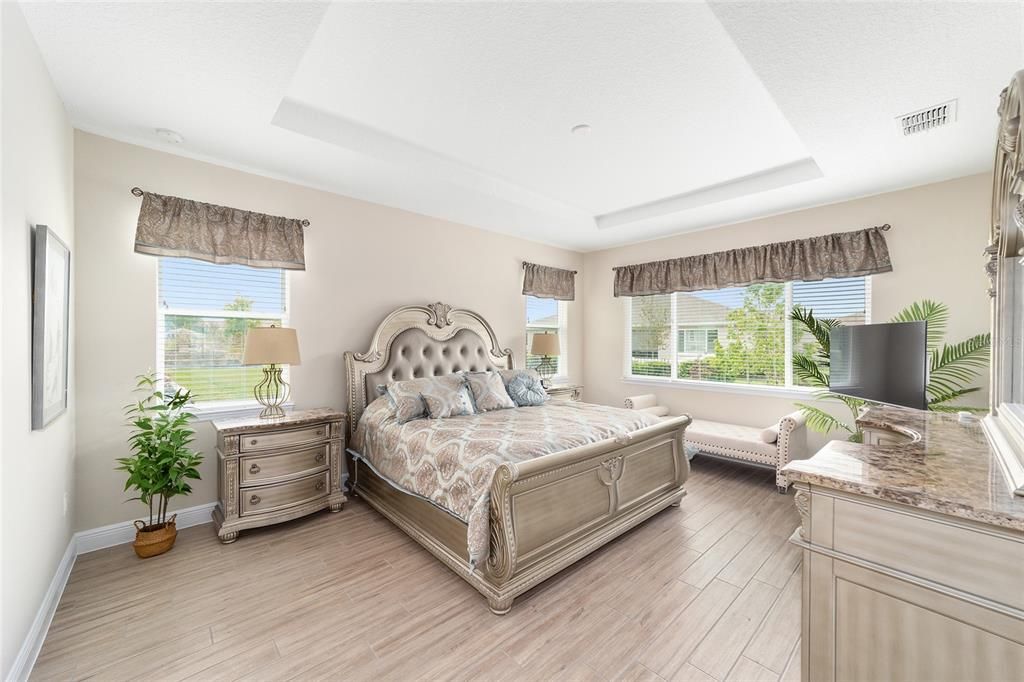 На продажу: $675,000 (3 спален, 3 ванн, 2893 Квадратных фут)