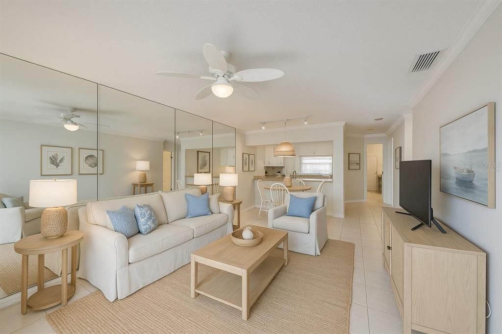 For Sale: $196,777 (2 beds, 2 baths, 865 Square Feet)