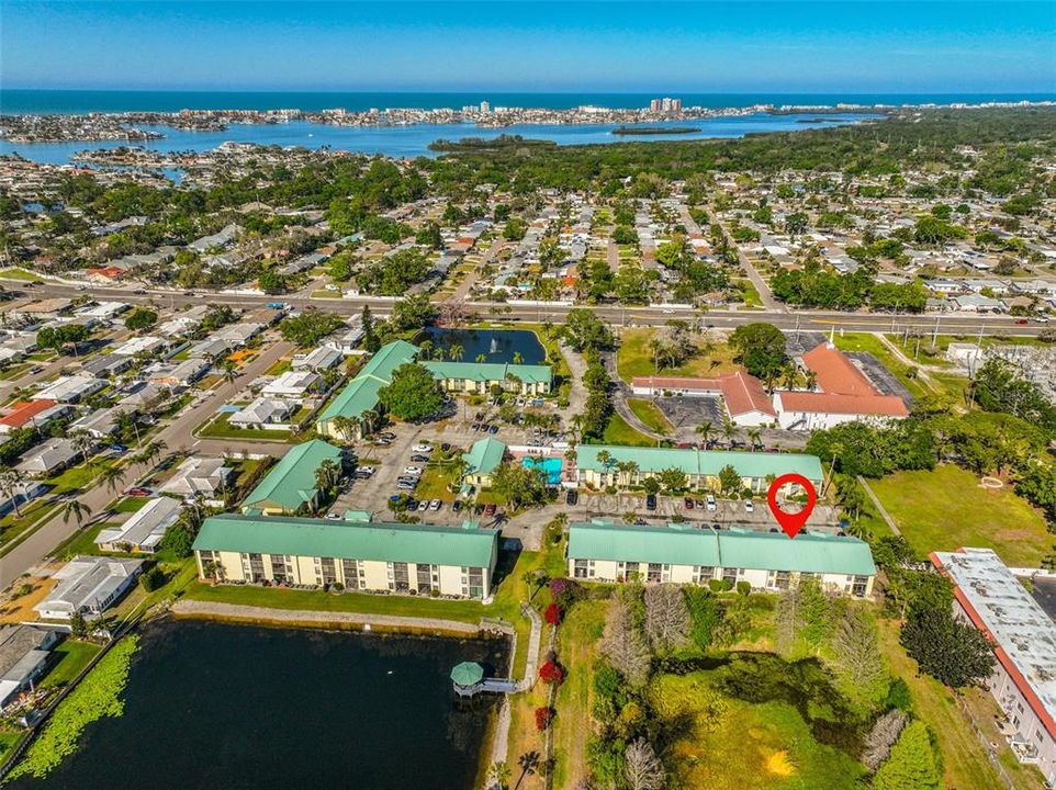 For Sale: $196,777 (2 beds, 2 baths, 865 Square Feet)