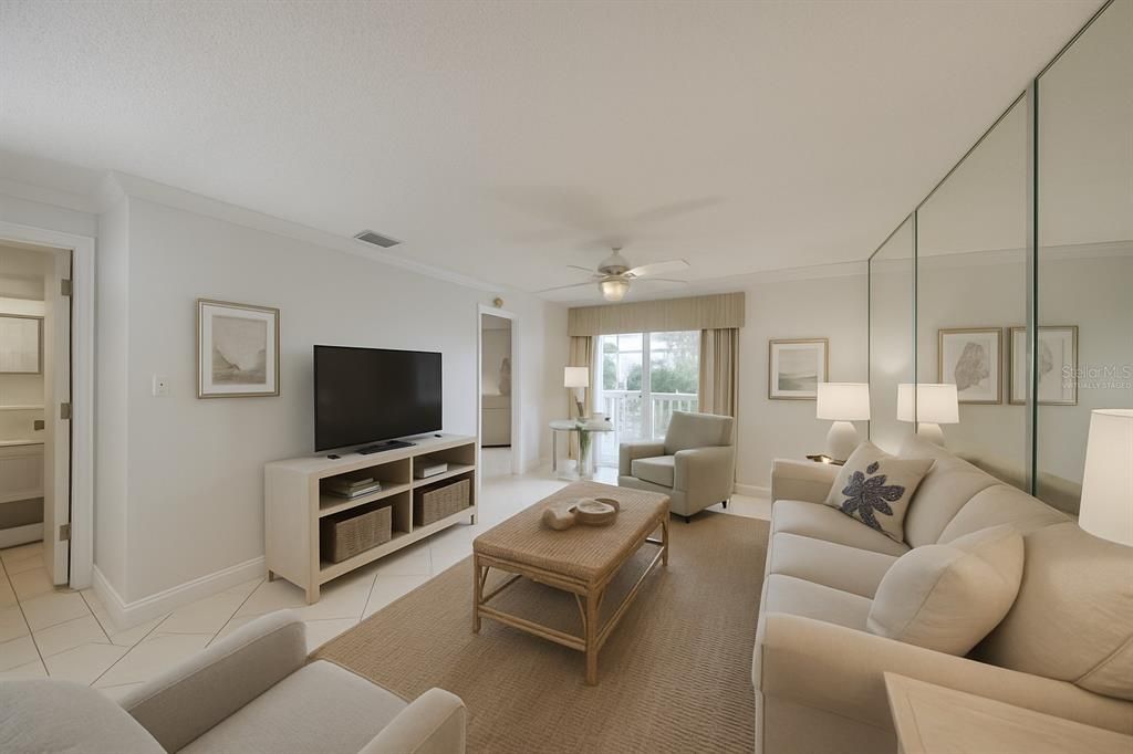 For Sale: $196,777 (2 beds, 2 baths, 865 Square Feet)