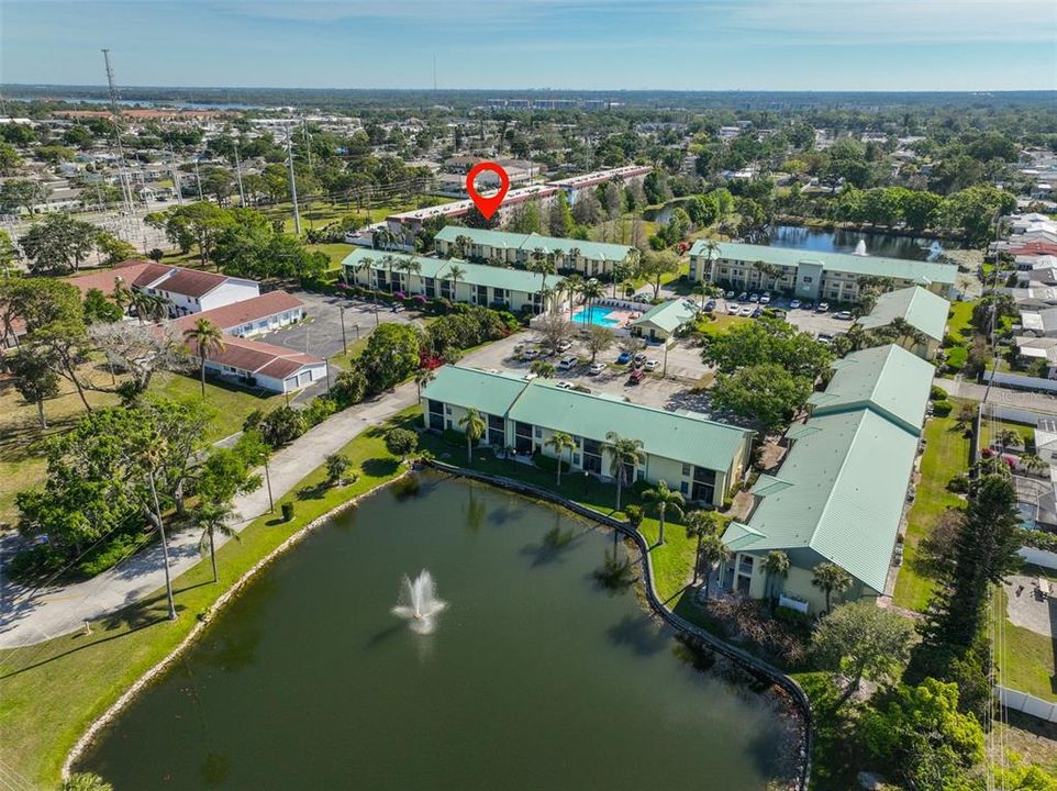 For Sale: $196,777 (2 beds, 2 baths, 865 Square Feet)