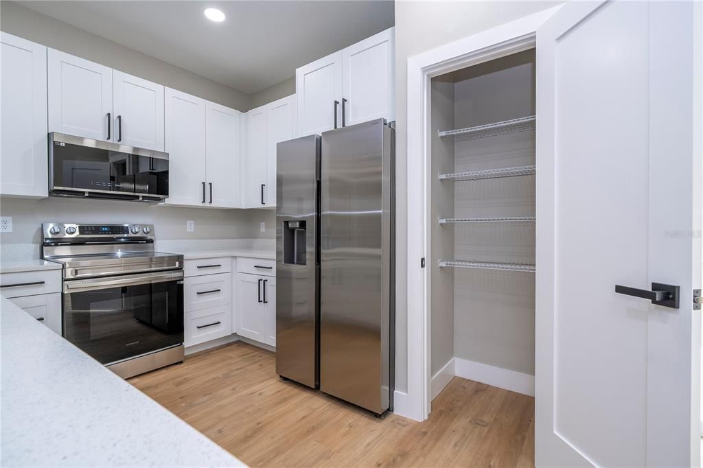 En Venta: $279,900 (3 camas, 2 baños, 1460 Pies cuadrados)