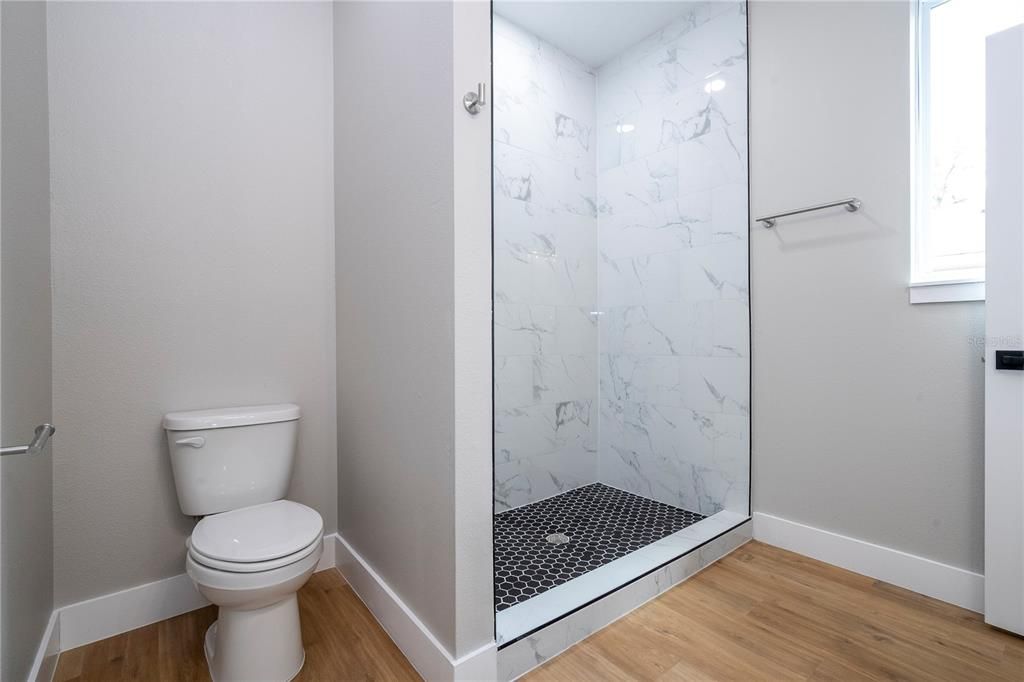 En Venta: $279,900 (3 camas, 2 baños, 1460 Pies cuadrados)