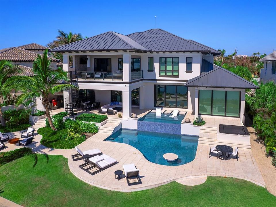 待售: $14,995,000 (5 贝兹, 5 浴室, 5882 平方英尺)